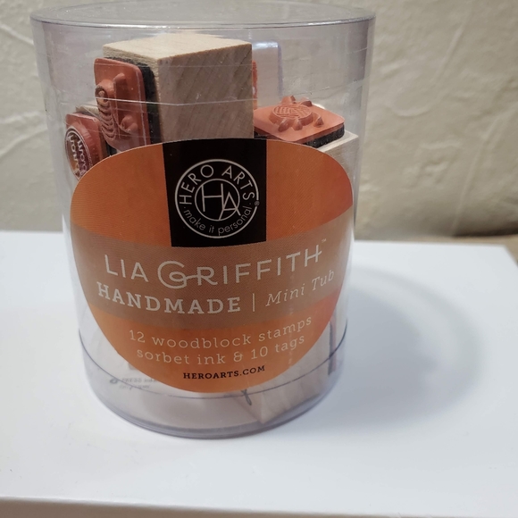 Lia Griffith 12 mini woodblock stamps & sorbet ink - Picture 2 of 6